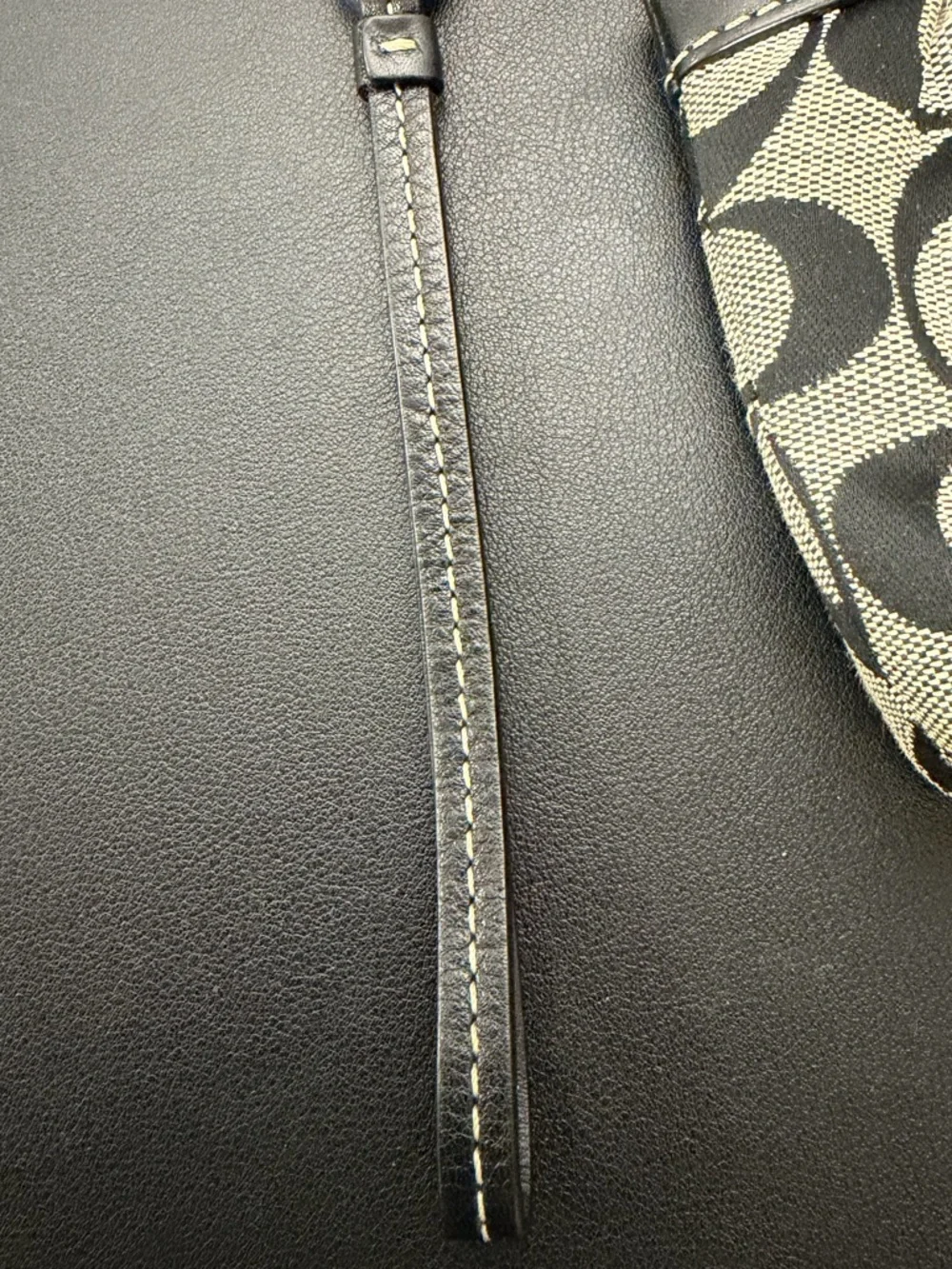 Coach Signature Canvas Wristlet Black Ivory Monogram Y2K - Picture 7 of 10